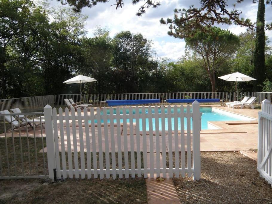 Chateau Dehes 1 D'hote Et 1